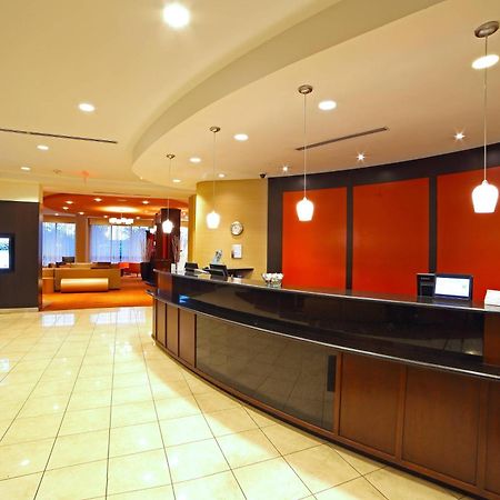 Courtyard By Marriott Mississauga-Airport Corporate Centre West Hotel Eksteriør billede