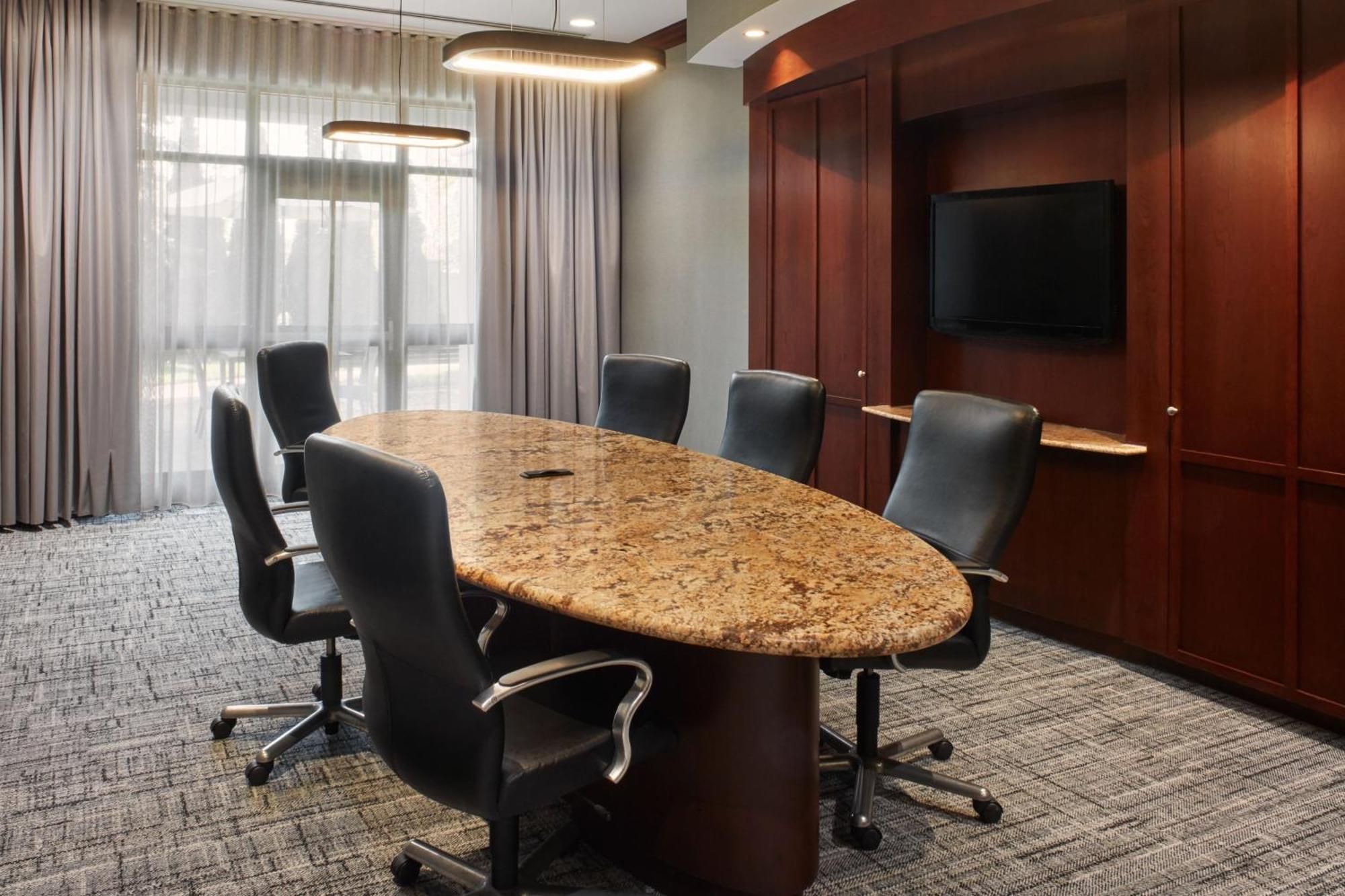 Courtyard By Marriott Mississauga-Airport Corporate Centre West Hotel Eksteriør billede
