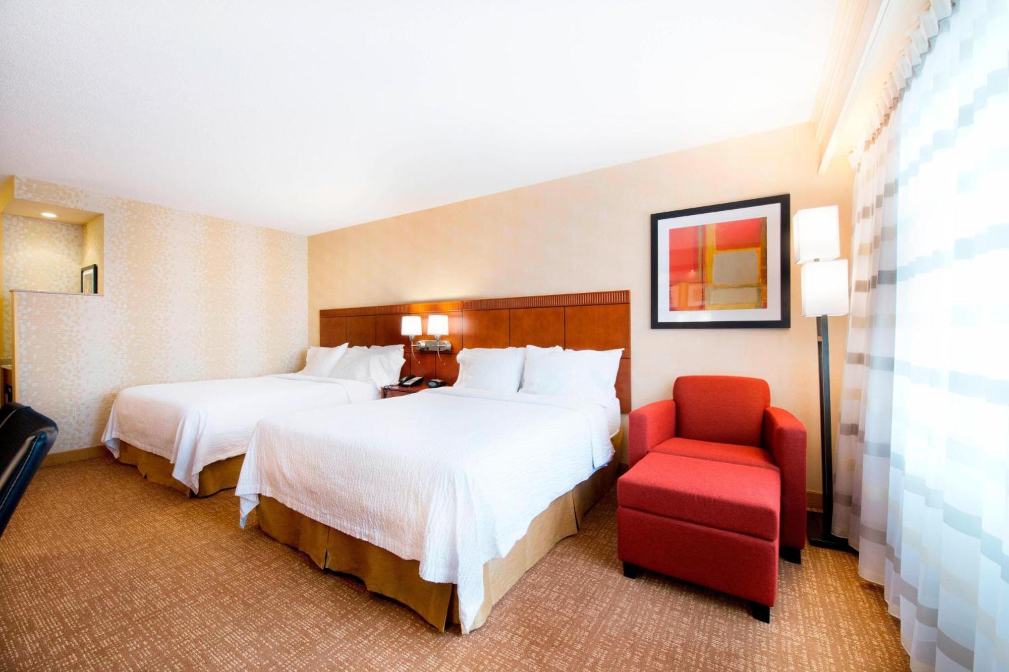 Courtyard By Marriott Mississauga-Airport Corporate Centre West Hotel Eksteriør billede