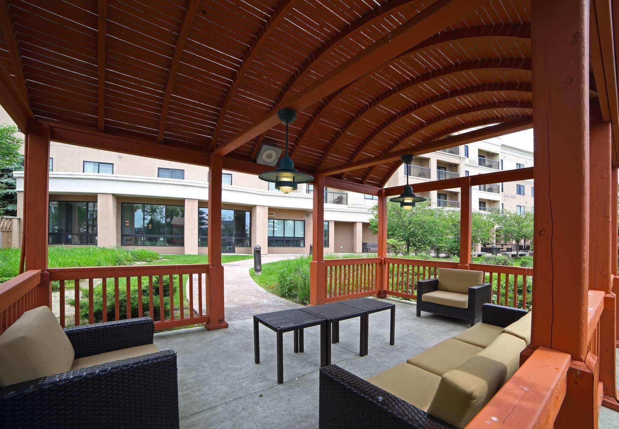 Courtyard By Marriott Mississauga-Airport Corporate Centre West Hotel Eksteriør billede